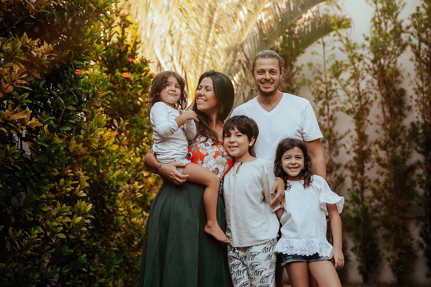 Foto do Sobre de Camila Mendonça - Fotógrafa de Família, Gestante, parto e Documental